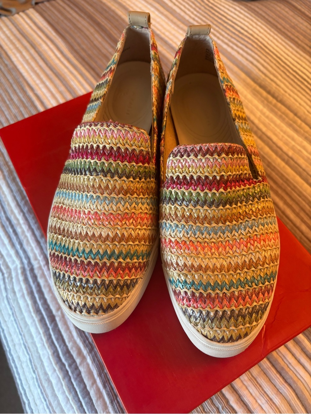 Kelly & Katie Colorful Woven Slip-On Sneakers Size 7